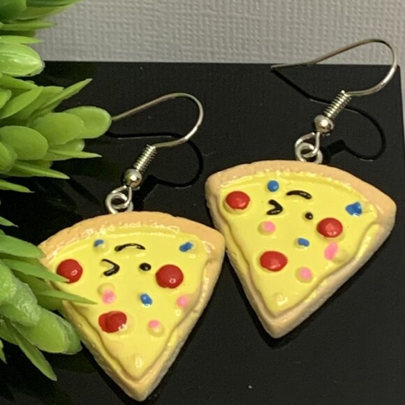 Pizza Earrings, Funny Food Earrings, Silly Earrings, Gift Idea, Food Jewelry - Picture 3 of 6